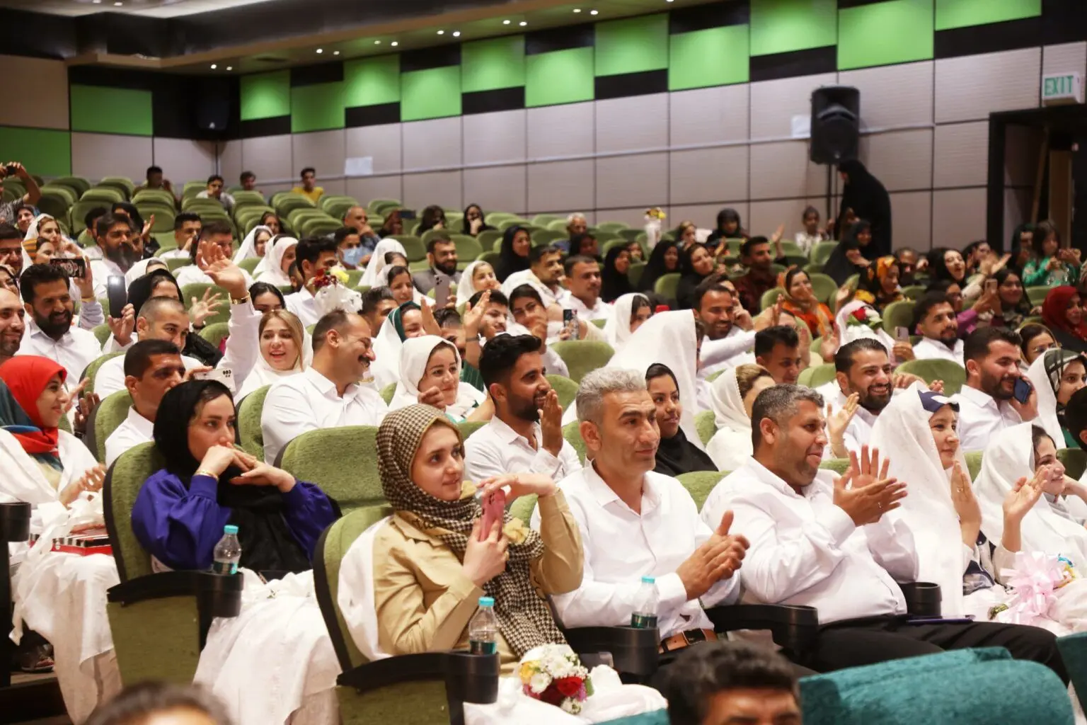 گزارش تصویری مراسم توزیع ۱۰۰ سری جهزیه به زوج های خوزستانی توسط شرکت فولاد اکسین خوزستان