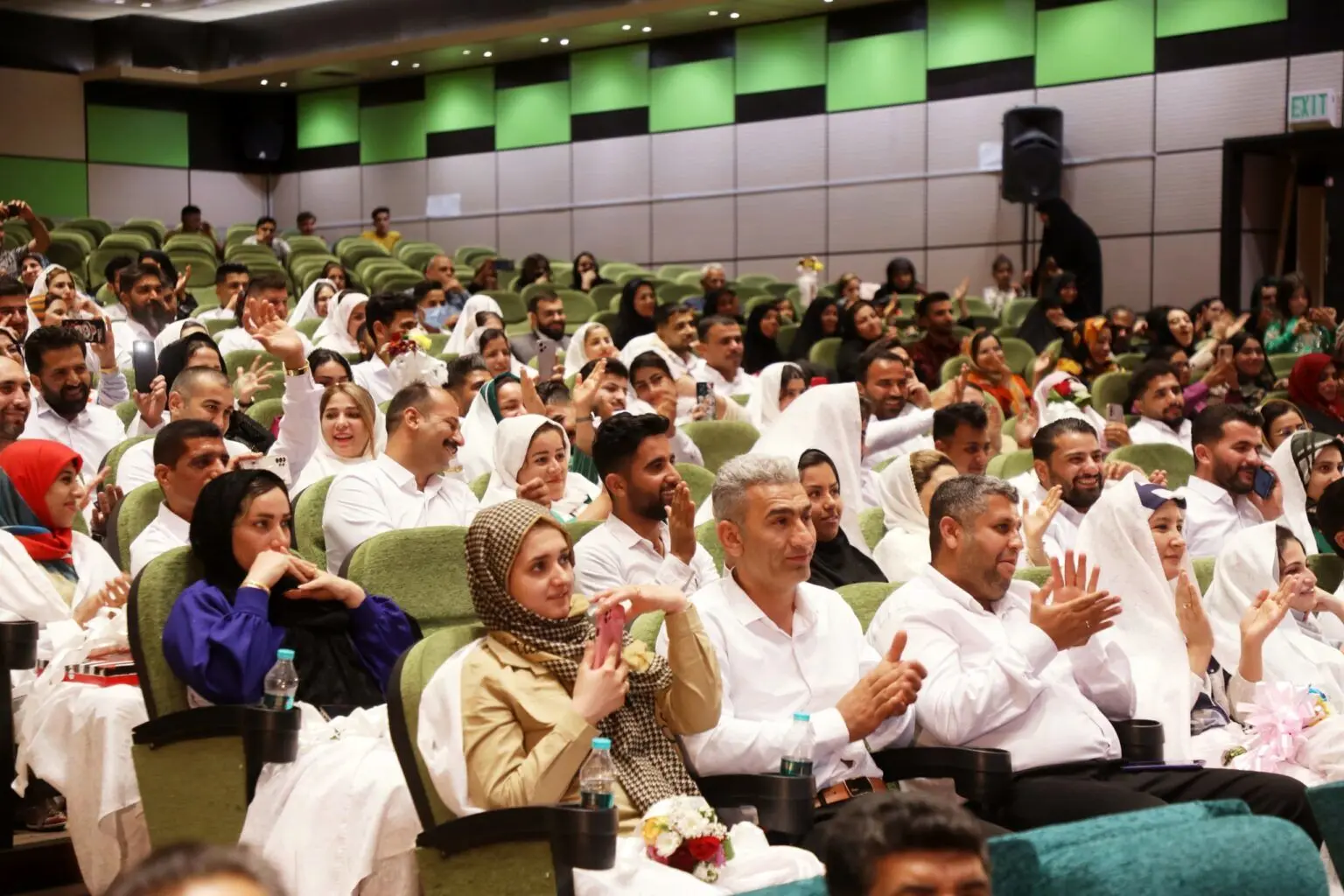 گزارش تصویری مراسم توزیع ۱۰۰ سری جهزیه به زوج های خوزستانی توسط شرکت فولاد اکسین خوزستان