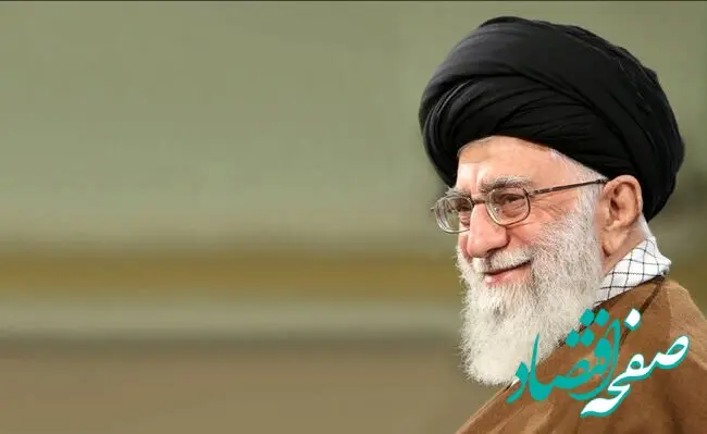 تصویری خاص از رهبر انقلاب در حلقه فرماندهان ارشد نظامی