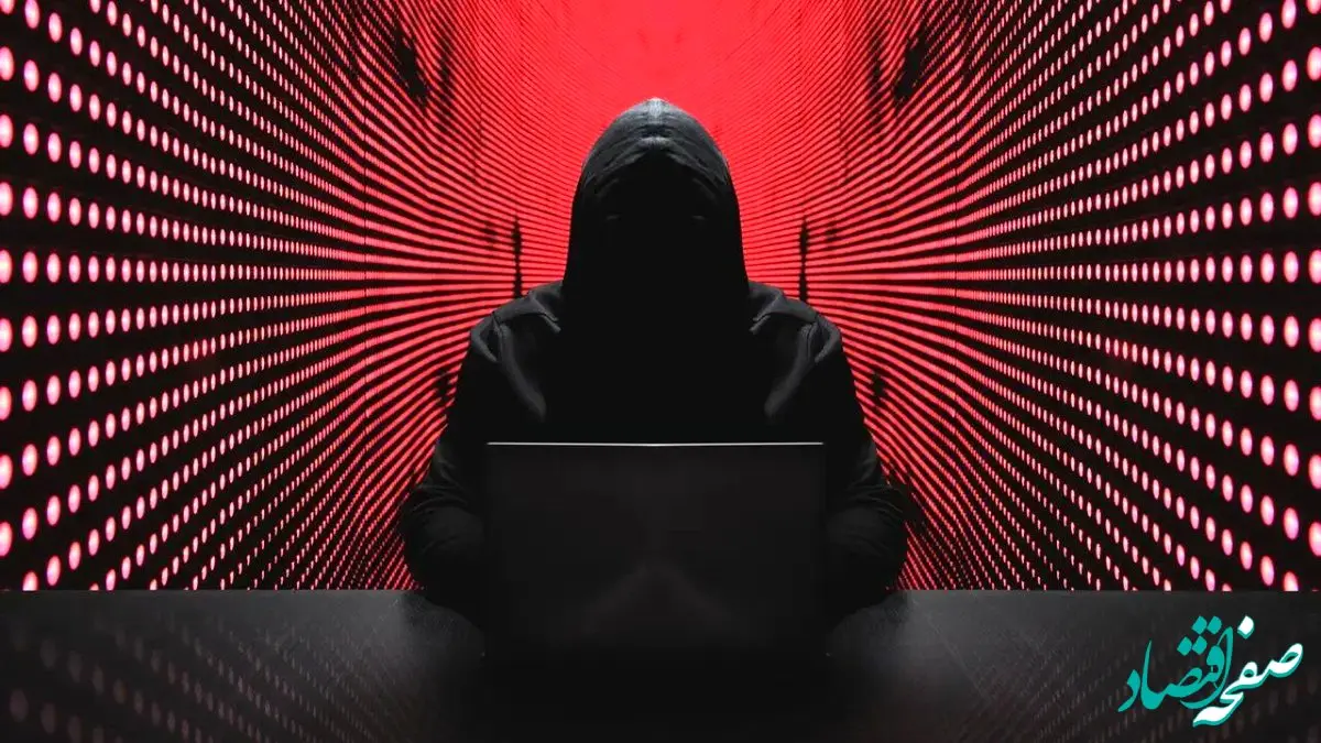 مگه داریم!؛ هکر ۱۵ ساله ۵۰۰ حساب بانکی را خالی کرد!