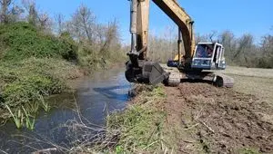 لایروبی انهار کشاورزی در ۱۲ روستای منطقه آزاد انزلی با اعتبار ۱۰ میلیارد ریال انجام شد
