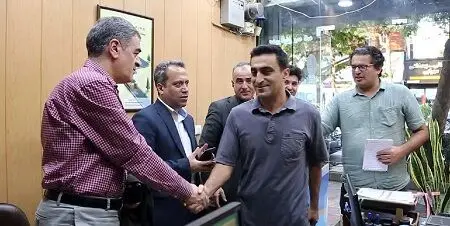 بازدید سرزده رئیس کل بیمه مرکزی از برخی نمایندگی‌های بیمه استان مازندران