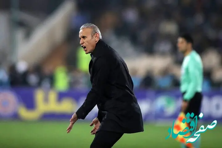 صحبت های کنایه آمیز  یحیی به VAR و داور   ؛ باید برای داوران عراقی حاضر در اتاق VAR دفعه بعد عینک نزدیک‌بین یا دوربین بیاورند. نمی‌دانم چرا این اتفاقات افتاد و واقعاً عجیب بود / با این شرایط همان بهتر که VAR را نیاوریم 