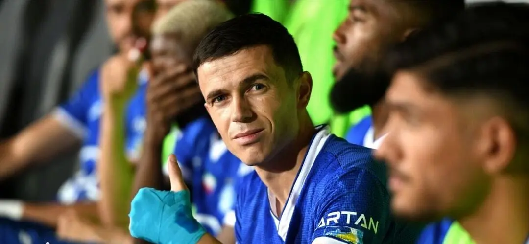 یاسر آسانی بعد از ترک ایران: آن گل مثل قهرمانی بود