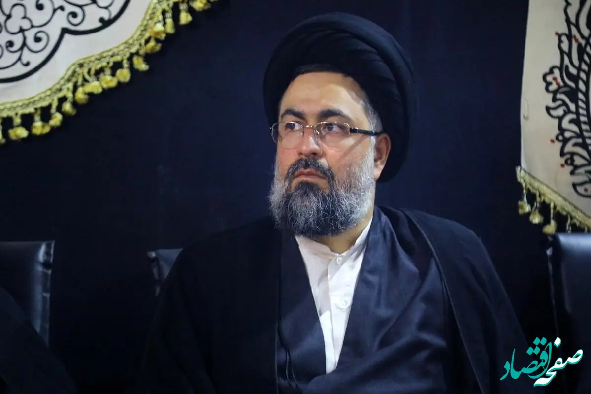 این تصویر از برادر سیدحسن خمینی در یک مراسم حسابی خبرساز شد