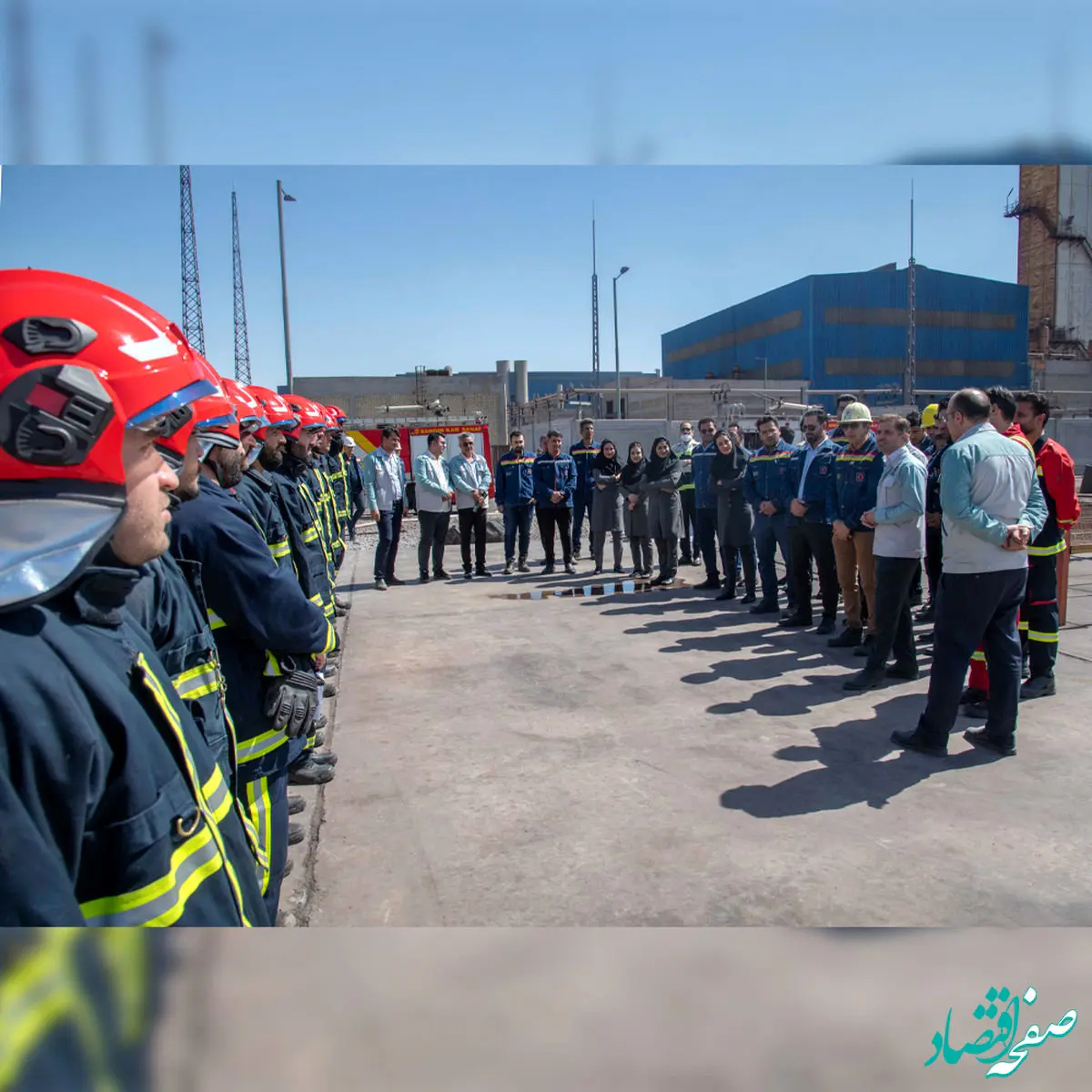 تقدیر مدیرعامل شرکت آهن و فولاد ارفع از کارکنان ایمنی و آتش‌نشانی