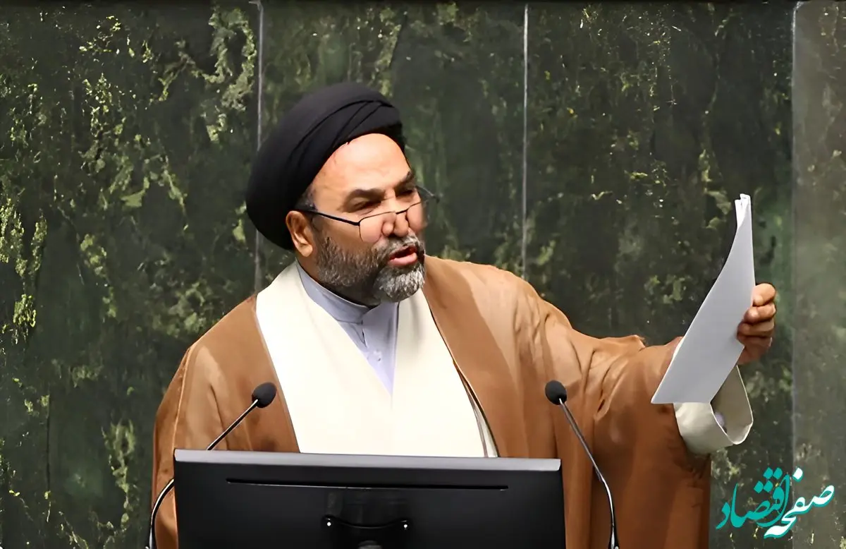 وزیر صمت بابت افزایش قیمت تولیدات ایران‌خودرو باید پاسخگو باشد