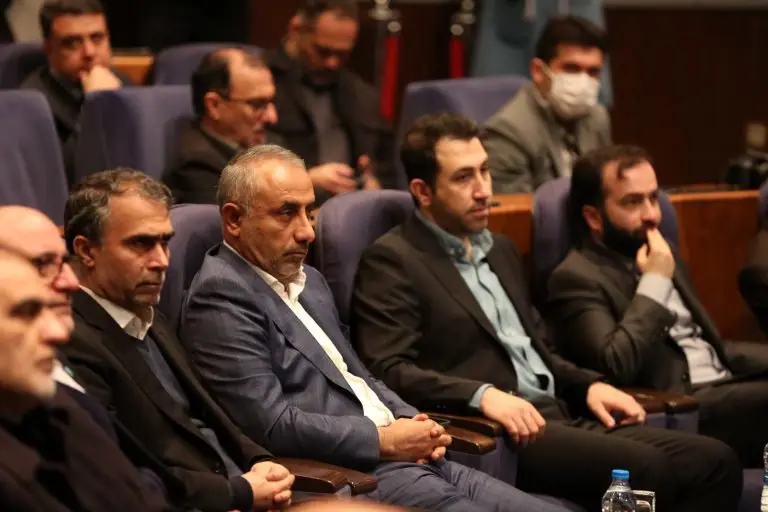 تفاهم‌های پتروشیمی بندرامام با شرکتها دانش‌بنیان به قرارداد تبدیل شد
