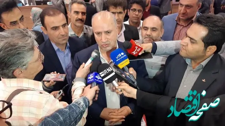 تاج:در خصوص استقبال مردم از رونالدو صحنه هایی دیدم که در شان مردم ما نیست/چمن ورزشگاه باید تعمیر شود