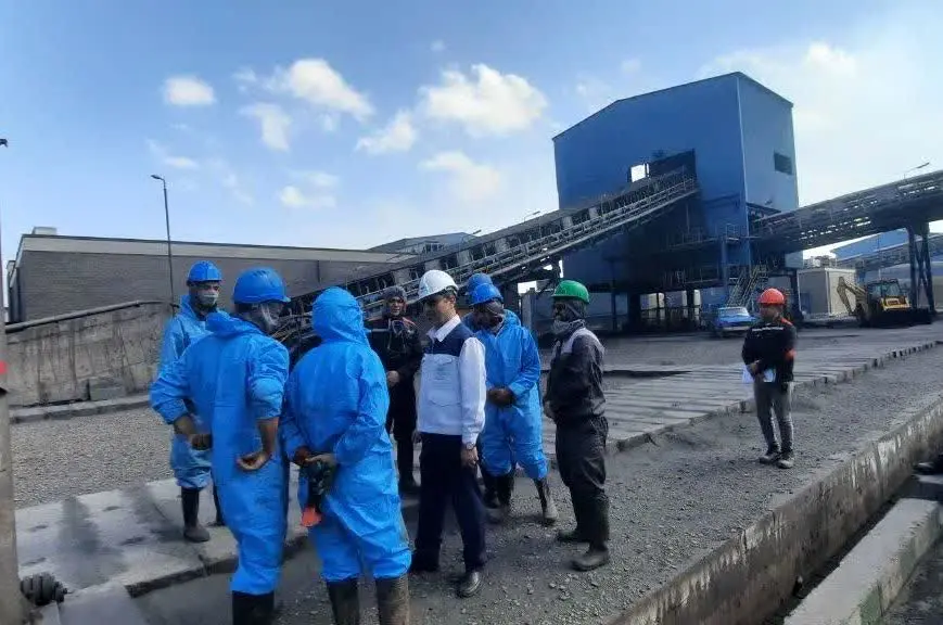 بازدید علی رسولیان، مدیرعامل فولاد سنگان از خطوط تولید / تلاش، تولید مستمر، افزایش آماده به کاری و بهره وری تولید در فولاد سنگان