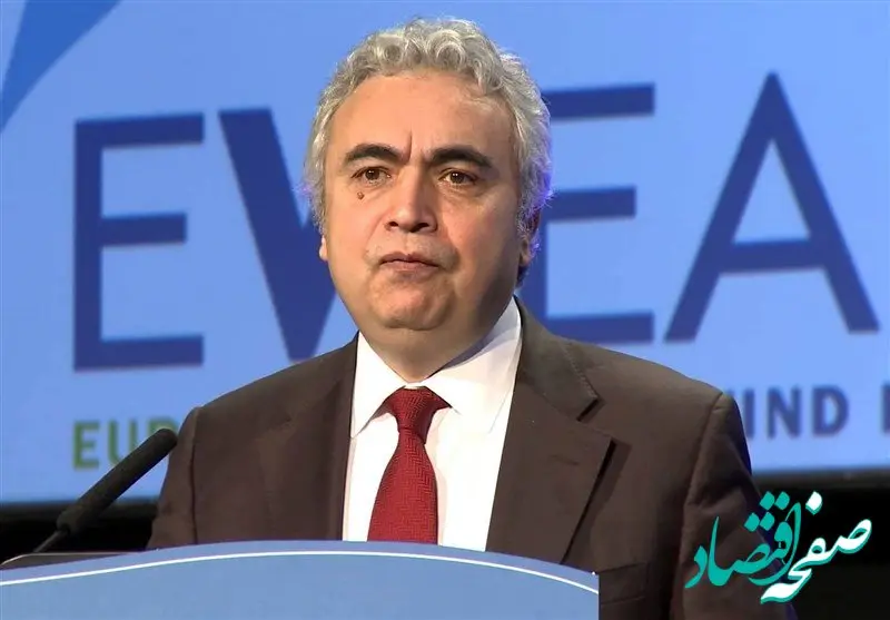 کوشش بی نتیجه انگلیس در دریای شمال برای فرار از کمبود سوخت در پی تبعات انسداد تنگه هرمز 