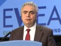 کوشش بی نتیجه انگلیس در دریای شمال برای فرار از کمبود سوخت در پی تبعات انسداد تنگه هرمز 