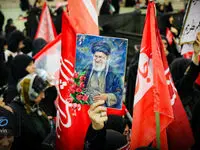 از داغ بابای مهربان تا فریاد خونخواهی در تجدید عهد با رهبر شهید
