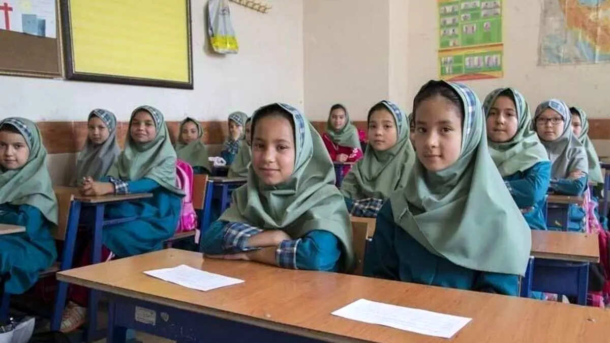 مدارس زنجان فردا دوشنبه ۲۸ آبان ماه ۱۴۰۳ تعطیل نیست