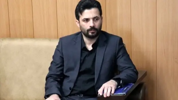 اقتصاد ایران به «بهره صفر» نیاز دارد؛ تنها راه نجات، قطع دست دلال‌ها و خام‌فروشی است