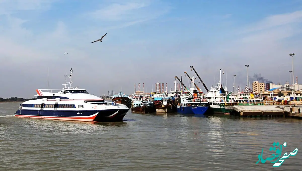 بهره‌مندی ۱۶هزار گردشگر از تفریحات آبی منطقه آزاد اروند