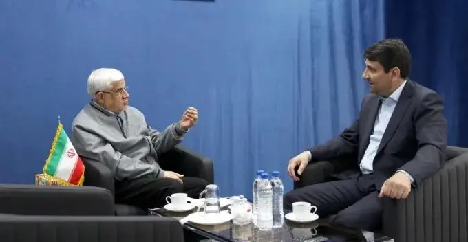 تکلیف اینترنت بین المللی روشن شد | عارف و وزیر ارتباطات پاسخ دادند