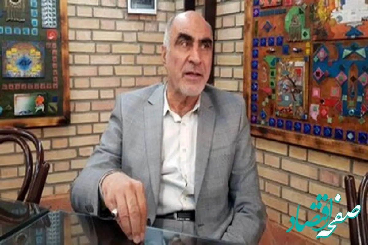 جثه احمدی نژاد کوچک اما توطئه اش بزرگ است / دادگاه احمدی نژاد باید علنی باشد 