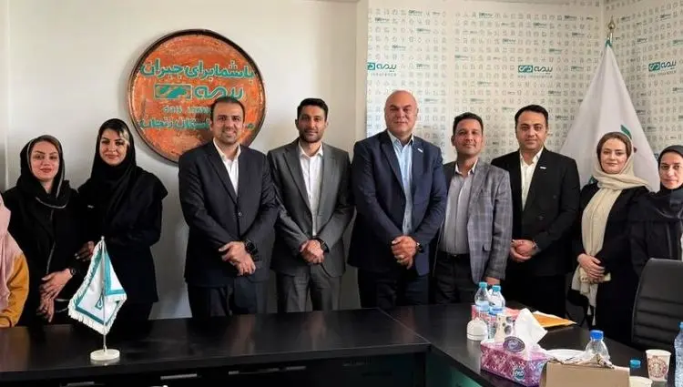 برگزاری کارگاه تخصصی «تحول دیجیتال و هوش مصنوعی» بیمه دی در زنجان
