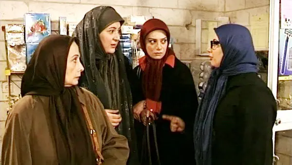 زمان پخش و تکرار سریال من یک مستاجرم از شبکه آیفیلم