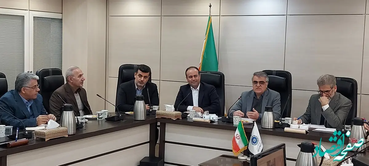 میز اختصاصی صباانرژی در مرکز تجاری افریقای جنوبی راه‌اندازی شود