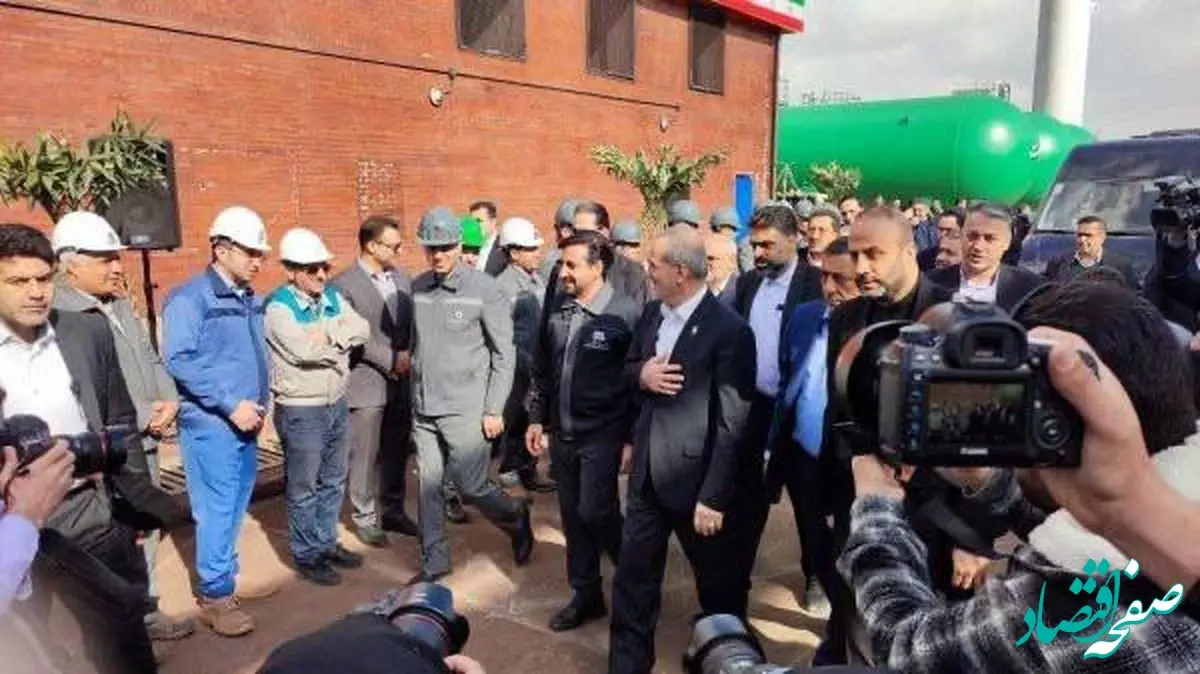 افتتاح کارخانه احیای مستقیم مگامدول طوبی توسط رئیس جمهور