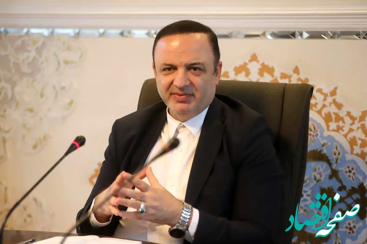اصلاح فرآیند سامانه امور گمرکی مناطق آزاد با هدف شفافسازی آمار صادرات و تبیین فرآیند رفع تعهد ارزی