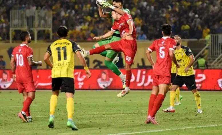 زمان جدید و ساعت بازی پرسپولیس و سپاهان رسما اعلام شد