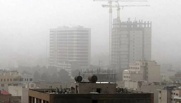 هواشناسی تهران اعلام کرد: وزش باد همراه با خیزش خاک در تهران