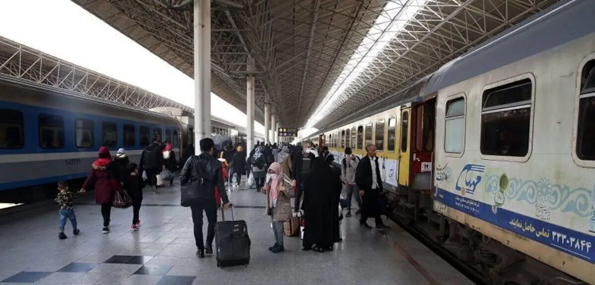 فوری؛  آغاز پیش‌ فروش بلیت قطارهای مسافری از این زمان