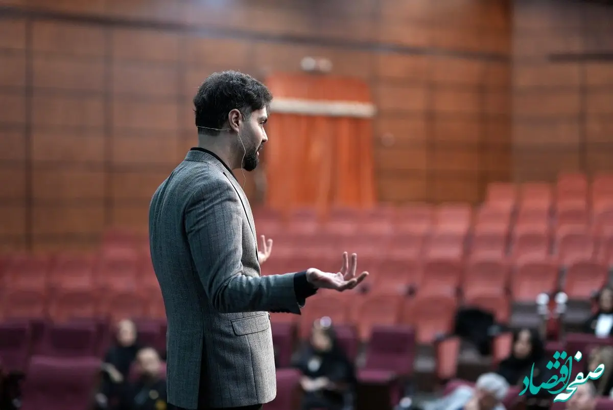 دکتر ماکان آریا پارسا؛ نخبه‌ای با ذهنی بی‌حد‌ و مرز