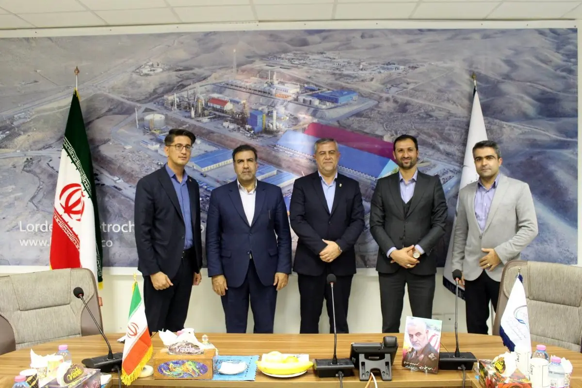 همکاری پررنگ پتروشیمی لردگان با بانکهای استانی