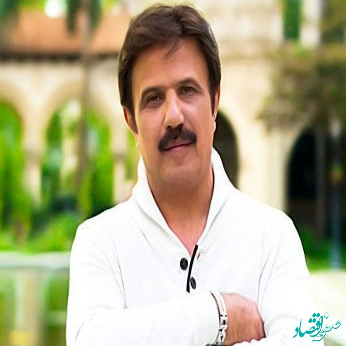 این عکس ستاره سعیدی همسر بیژن مرتضوی‌ کنار حداد عادل خبرساز شد
