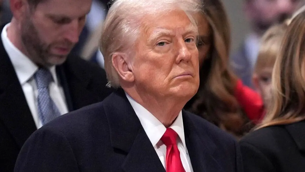 آیا تهدید ترامپ علیه چین باعث سقوط بیت کوین و آشفتگی بازارها شد؟