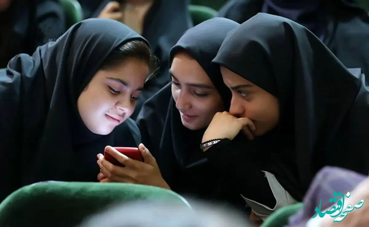 چرا فشار انتخاب‌ها بر دوش جوانان سنگین‌تر شده است؟