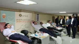 مشارکت کارکنان بانک سینا در پویش اهدای خون