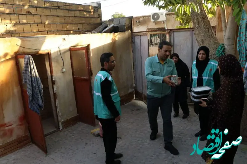 در پی بارندگی‌های اخیر و بروز خسارات در برخی مناطق استان هرمزگان انجام شد؛ ارسال کمک‌های فولاد هرمزگان به جامعه آسیب‌دیده از سیل