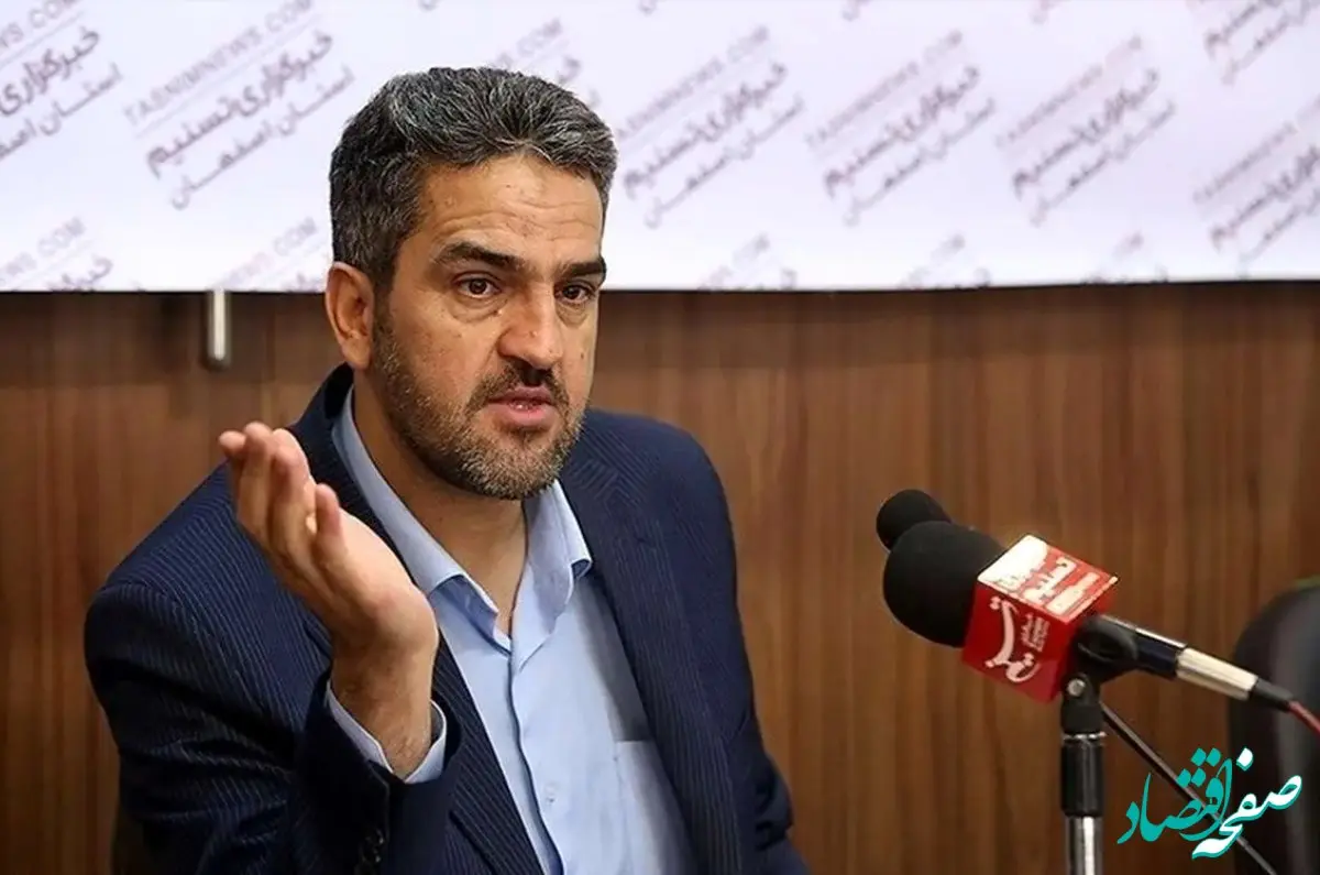 عضو کمیسیون اقتصادی: خلق روزانه پول و بنگاهداری بانک‌ها عامل تشدید تورم است