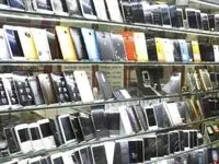 بازار موبایل در تله ارز؛ خریداران میان "خرید امروز" و "گرانی فردا"