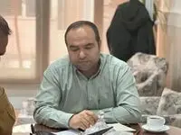 دولت، فرمانده‌ای که خود مانع است