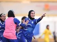 واکنش خاص بمب استقلال به پخش زنده فوتبال زنان