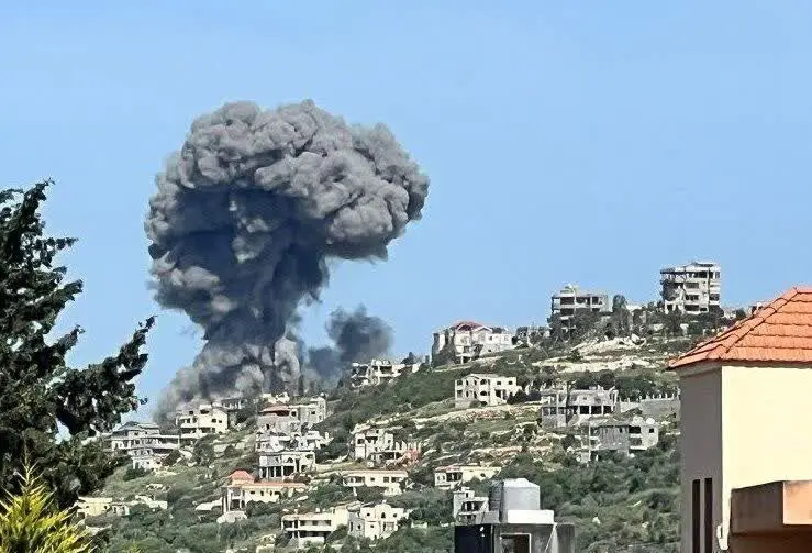 حملات وحشیانه و گسترده اسرائیل به لبنان؛ ۳۱ تن شهید و ۱۴۹ نفر مجروح 