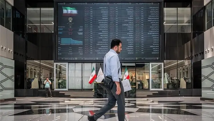 فتح قله تاریخی ۵ میلیونی در بورس؛ اصلاح بازار پس از یک صعود کم‌سابقه