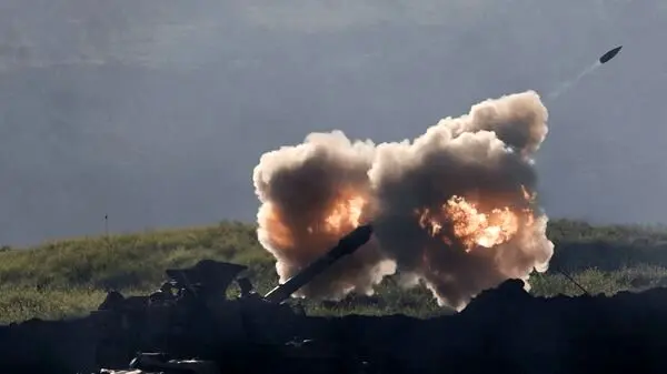 ضربه طلایی موشک های ایران به شاهرگ انرژی غرب در منطقه