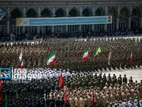 عکس هایی از تیپ خاص سربازان آخوند در یک مراسم /فرمانده کل سپاه هم بود