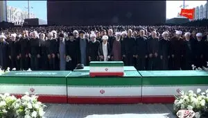 نماز آخر؛ ایران با اشک، رهبر شهید را بدرقه کرد+ فیلم کامل