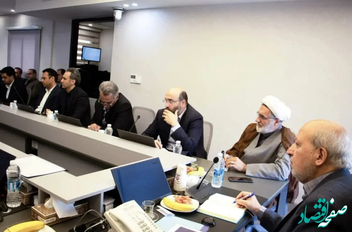 سیدمجید هدایت: تمامی هلدینگ‌ها و شرکت‌های تابعه مکلف هستند سند برنامه‌ریزی استراتژیک را تدوین کرده و به تصویب ارکان راهبری شرکت رسانده و تا پایان سال جاری ارائه دهند