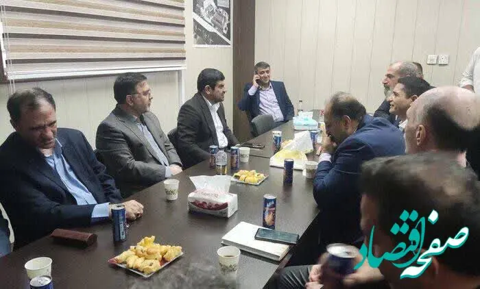 برگزاری نشست راهبردی پالایشگاه نفت آبادان با حضور معاون امور حقوقی و مجلس وزارت نفت