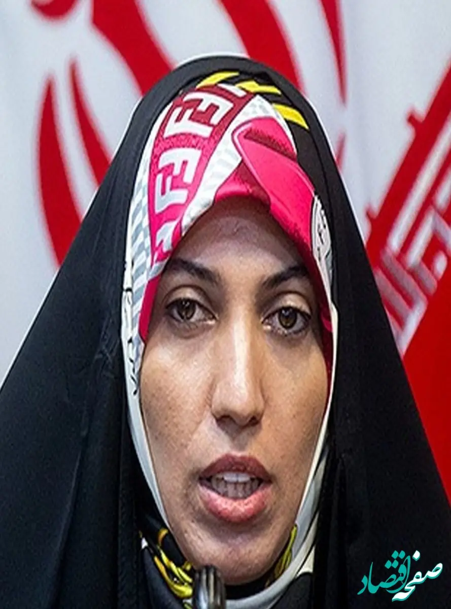 واکنش طوفانی آمنه سادات ذبیح پور به احمدی نژاد / ازت بیزارم... 