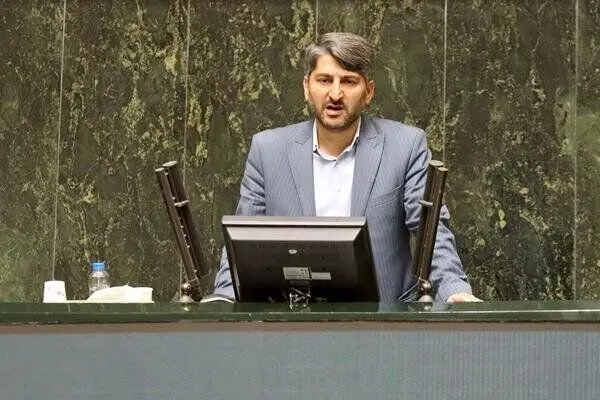 افزایش بیرویه قیمت دارو صدای این نماینده را درآورد